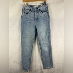 DENIM FORUM The BF High Rise Loose Size 26 Light Wash Button Fly Realxed Aritzia